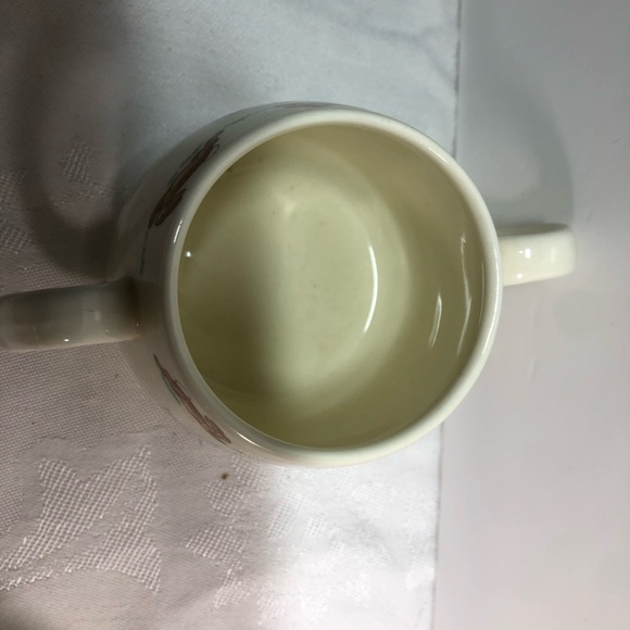 Vintage Bunnykins 2 Handled Mug family in boat and bunny in rain with crab - Picture 7 of 12